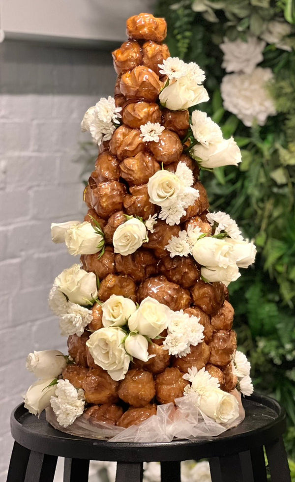 Croquembouche